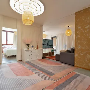 Penthouse Rooftop Loft, 190sq, Panorama View, 1min To Main Station- 5min To , Basel Switzerland